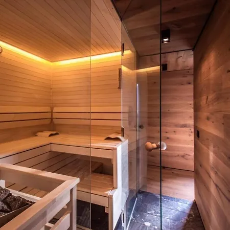 Holiday With Garden, Terrace & Sauna