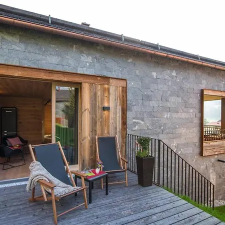 Holiday With Garden, Terrace & Sauna Villa Bramberg am Wildkogel